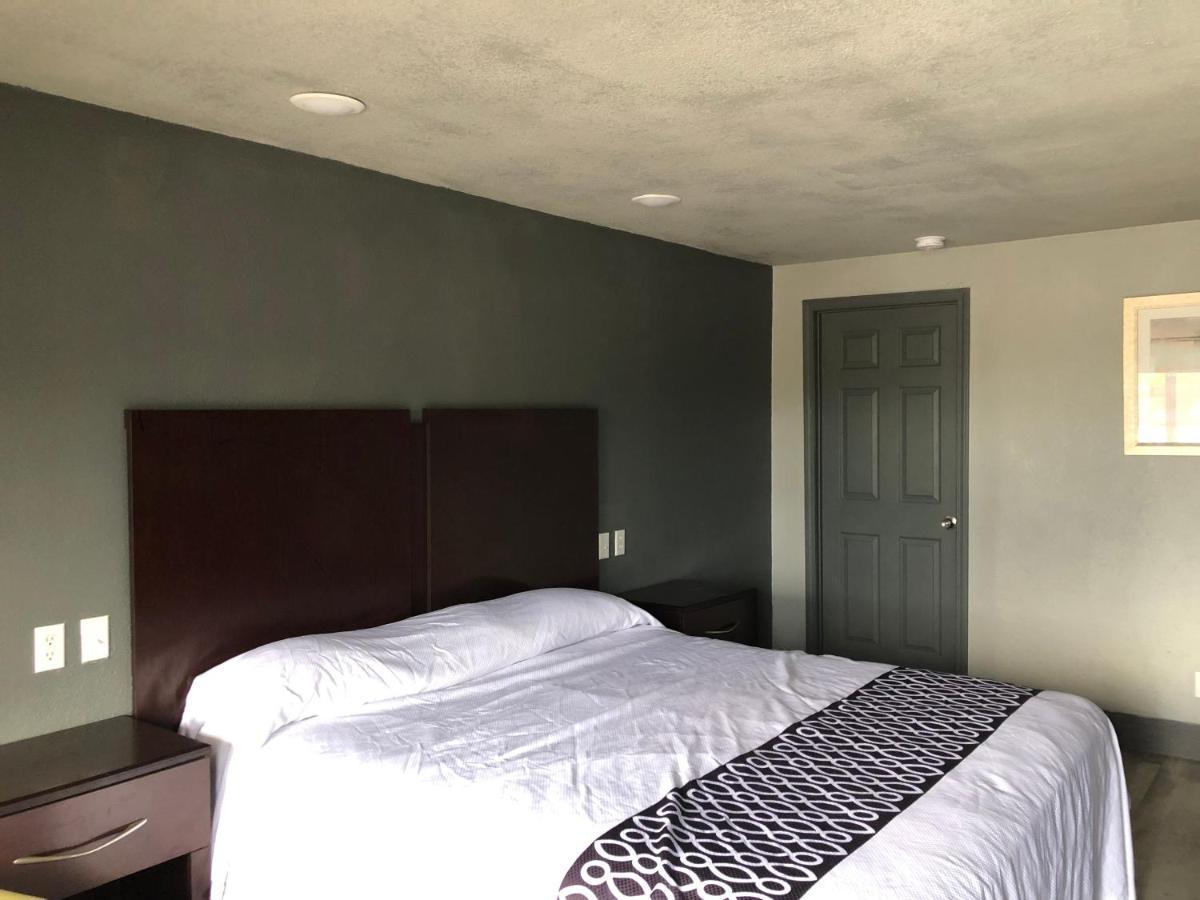 Budget Valparaiso/niceville @ Eglin Afb & Destin-fwb Airport Hotel Niceville